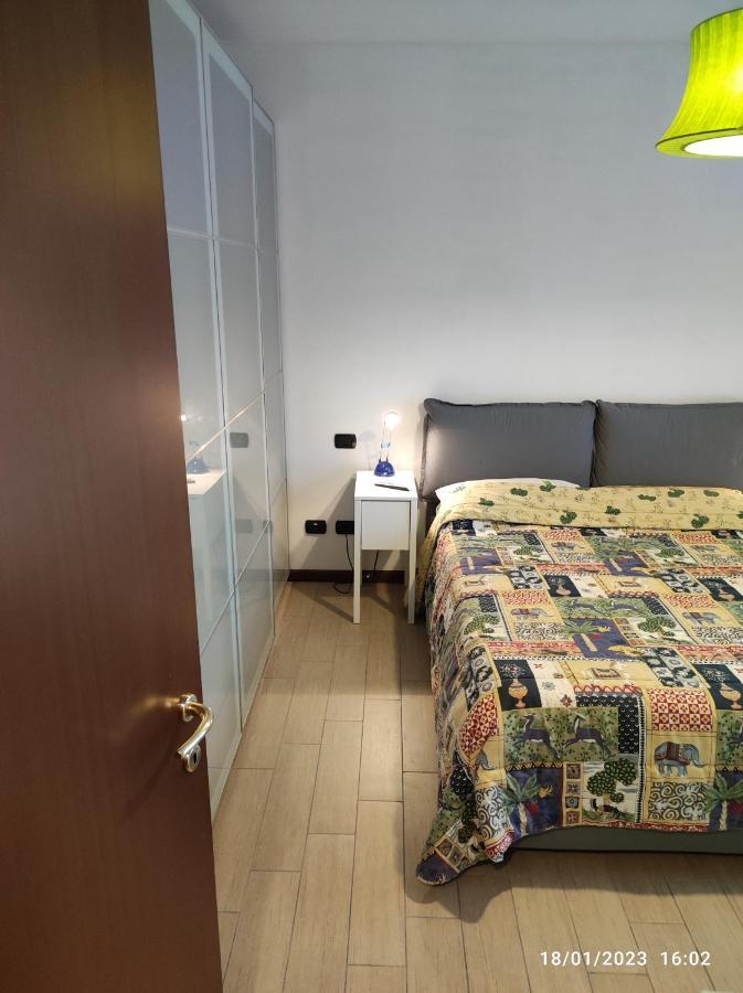 Casa Vacanze Da Riki Appartamento 1 Peschiera del Garda Exterior foto